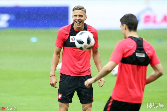 尤其是在今 尤其是在今