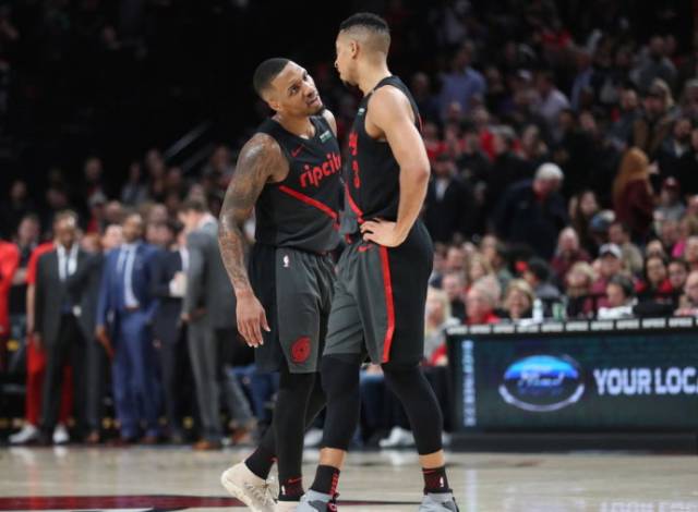 家人对巴萨 家人对巴萨