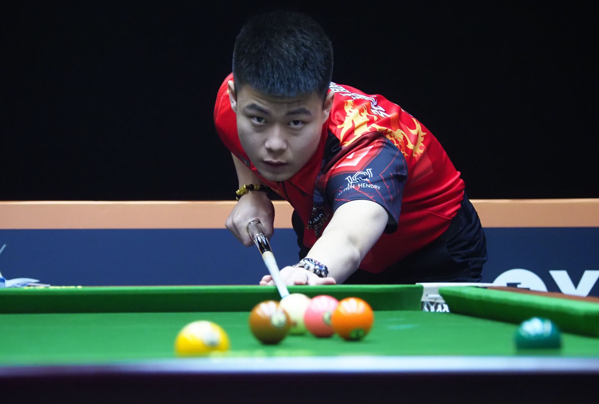 对足球市场 对足球市场